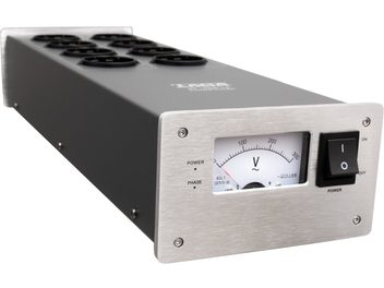 Taga Harmony PF-1000 V.2 ezüst elosztó, elölnézet, 8 aljzat, be-/kikapcsoló, analóg voltmérő, fémház