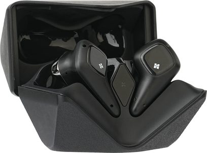 Čierne bezdrôtové slúchadlá Hifiman Svanar Wireless 2 s bielymi stopkami a logami v otvorenom puzdre s hranatým dizajnom