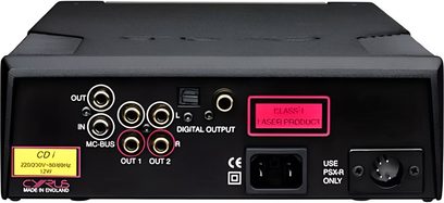 Reproductor de CD Cyrus CD i, vista frontal, panel frontal negro con pantalla roja, tomas y botones de control plateados