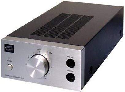 STAX SRM-727II hovedtelefonforstærker, frontvisning, sølvfarvet front med knapper og stik, sort kabinet med ventilationshuller