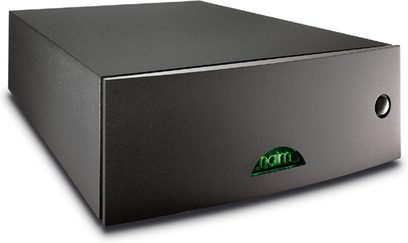 Naim Audio HiCap2 DR sort strømforsyning, set forfra i perspektiv, rektangulær form, grønt logo på forsiden