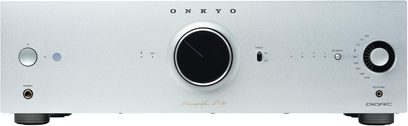 Onkyo ICON P-80 forforsterker i sølvfarget metall, sentralt volumhjul, velger til høyre, hodetelefonutgang til venstre, frontmontert