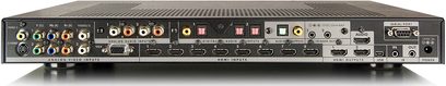 Sort DVDO iScan Duo-elektronikboks, frontpanel med lyd-/videostik, knapper og display