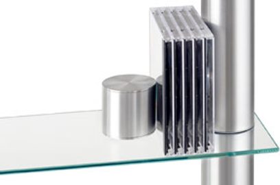 Spectral CD11 hi-fi møbel i glas og metal, set fra siden, med 5 lodrette hylder til at opbevare cd'er på