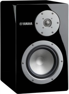 Czarna, lakierowana kolumna głośnikowa Yamaha NS-3000, z tweeterem i wooferem w metalowych obejmach, widok z przodu