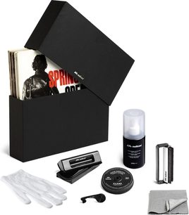 Meliconi Kit Vinyl Deluxe vinilinių plokštelių priežiūros ir valymo rinkinys, priedai pateikiami išpakuoti iš dėžutės