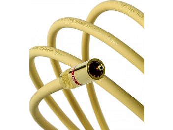 Kable RCA The Name 1,5m od Van den Hul w zbliżeniu, złocone grawerowane złącza, półprzezroczysta żółta osłona odsłaniająca wewnętrzne czerwone przewody