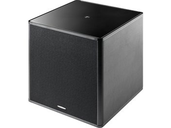 Subwoofer Sonus Faber Gravis V černý, pohled ze tří čtvrtin s přední stranou s textilní mřížkou a lesklým vrchem