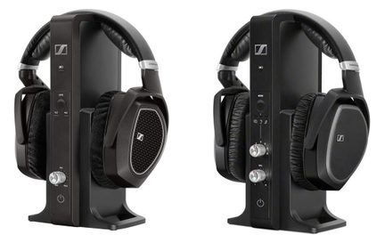 Due cuffie audio nere senza fili, viste di fronte e di profilo, con padiglioni ovali e comandi sulle orecchie
