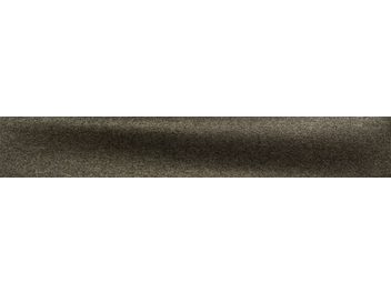 Griglia del diffusore Naim Audio Mu-so 2 in tessuto acustico verde oliva, vista ravvicinata frontale, texture tessuta densa e uniforme