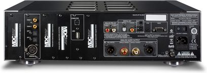 NAD M17 sort forstærker til hjemmebio, bagside, top-view, analog og digital lyd/video-tilslutning