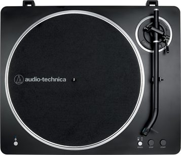 Hi-fi pladespiller Audio Technica AT-LP70XBT sort, set ovenfra, sort cirkulær pladetallerken, tonearm til højre