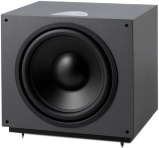 Jamo D600 SUB zwarte subwoofer, vooraanzicht, centrale ronde luidspreker, afgeronde kubieke vorm