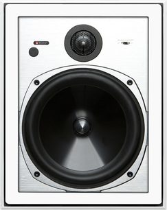 Boston Acoustics VSi585 indbygningshøjttaler set forfra, centreret diskanthøjttaler, cirkulær bashøjttaler, firkantet hvidt gitter, metalramme