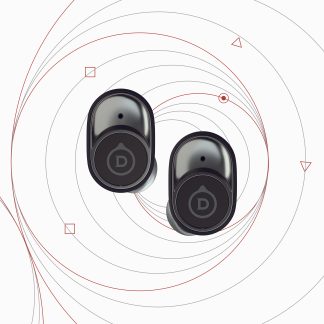 To svarte trådløse hodetelefoner sett forfra på en teknisk skisse med røde linjer og geometriske former