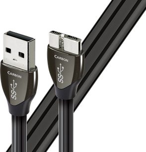 USB-кабелі Audioquest Carbon, сріблясті USB- та micro-USB-роз’єми, глянцевий чорний корпус, крупний план кінцівок