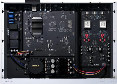 Lettore audio di rete Matrix Audio MS-1c con chassis aperto, schede elettroniche nere e cavi colorati