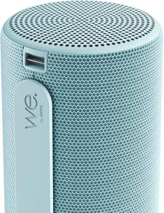 Przenośny głośnik Bluetooth Loewe We. HEAR 2 jasnoniebieski, cylindryczny format z perforowaną kratką u góry, widok z bliska