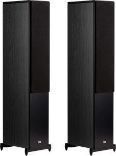 Sloupové reproduktory Heco AURORA XT 700 v tmavém dubu, pohled zepředu, obdélníkový tvar, texturované boční panely, černé podstavce