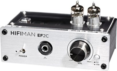 Hifiman EF2C hovedtelefonforstærker, frontvisning, metalhus, to rør, volumen- og vælgerknapper, hovedtelefon- og CD-stik
