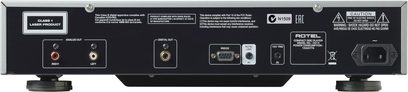 Bagside af en sølvfarvet Rotel CD14 CD-afspiller med analoge og digitale lydstik, RS232-port, kontakt