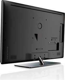Philips 32PFL5007H fladskærms-TV, bagsigte, stik og kontrolknapper synlige