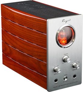 Cayin HA-1A MK2 high-fidelity hovedtelefonforforstærker i rødbrun lakeret træ med frontpanel i børstet sølvfarvet aluminium, udstyret med et rundt koøje, der afslører et orange vakuumrør, tre riflede knapper, en kontakt og to hovedtelefonudgange, set fra venstre forfra i trekvart perspektiv