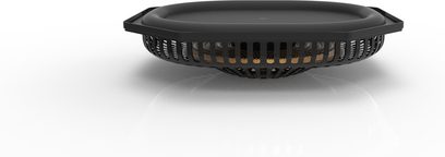 Sort GoldenEar Triton Five gulvhøjttaler, set forfra, med sort perforeret gitter, integreret blank sort fod