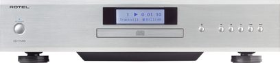 Lettore CD alta fedeltà Rotel CD11 MKII, vista frontale, finitura argentata, schermo centrale, 6 pulsanti a destra, pulsante di accensione a sinistra