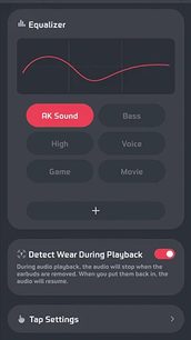 Audio ekvalizér s 6 přednastavenými režimy (RK Sound, Bass, High, Voice, Game, Movie) a tlačítkem pro nastavení na obrazovce mobilního zařízení