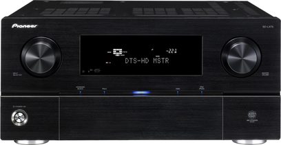 Pioneer SC-LX73 sort hjemmebiografsforstærker, set forfra, blå display "DTS-HD MSTR", knapper og stik på forsiden