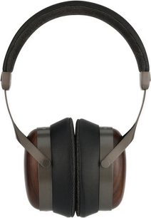 Mustat Sivga SV021 PRO -hifikuulokkeet edestä kuvattuna, tummanruskeat kupit, paksut korvapehmusteet ja pehmustettu panta