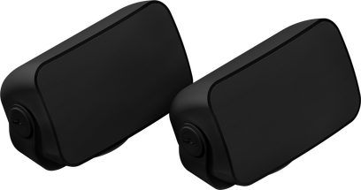 Dvě venkovní reproduktory Sonos Outdoor By Sonance v černé barvě, pohled zepředu, obdélníkového tvaru se zaoblenými hranami a černým mřížkováním