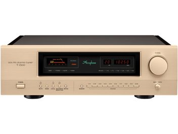 Accuphase T-1300, FM-tuner i børstet gullaluminium, frontvisning, stor høyreknapp, rødt LED-display og VU-meter