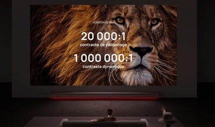 Proyector de cine en casa HORIZON 20 Max, gran pantalla 4K con imagen de león, contraste 20 000:1 y 1 000 000:1 en salón oscuro