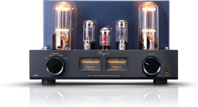 Integrovaný stereo lampový zesilovač Cayin Jazz 100 v černém kartáčovaném hliníku, pohled zepředu se šesti viditelnými osvětlenými lampami, dvěma retro oranžově podsvícenými VU-měry, dvěma velkými kruhovými ovládacími knoflíky a konektorem pro sluchátka