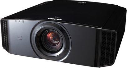 JVC DLA-X30 sort videoprojektor, set forfra, centreret linse, sideventilationsgitre, rektangulært sort kabinet