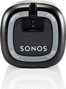 Trådløs tilsluttet Sonos Play:1 højttaler i sort, tæt forfra, afrundet firkantet form med sort gitter og centralt logo