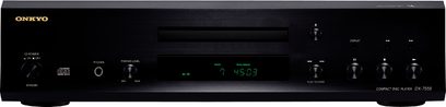 Onkyo DX-7555 CD-afspiller set forfra i sort, med grønt display og sølvfarvede kontrolknapper
