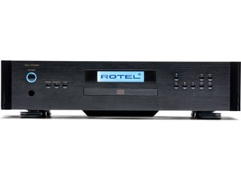 Rotel RCD-1572 MKII CD-spelare med hög trohet, svart, framsida, centralskärm, runda knappar, skivfack i mitten