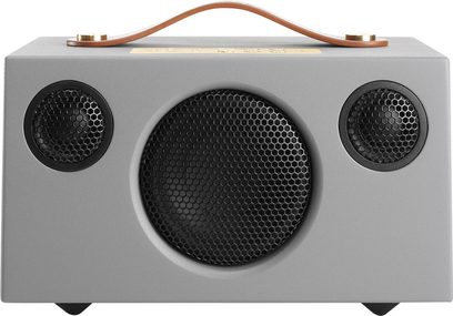Enceinte Audio Pro ADDON C3 gris, vue de face, forme cubique arrondie, grille noire circulaire au centre, poignée en cuir marron sur le dessus