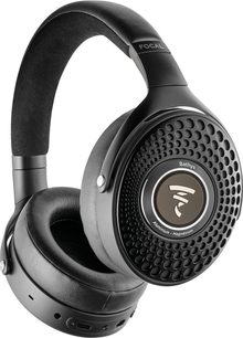 Căști hi-fi wireless Focal Bathys deep black, vedere laterală, bandă de susținere căptușită, pernițe circulare, grilaj perforat