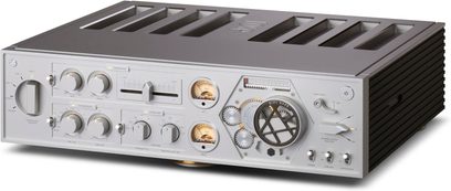 Silberfarbener Stereo-Hi-Fi-Verstärker Rose RA180, Frontseite mit Knöpfen, Reglern, Vu-Metern, Kopfhörer- und Mikrofonanschlüssen, schwarze Front