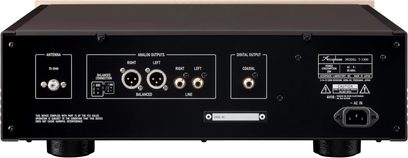 Accuphase T-1300, pannello posteriore in metallo nero, uscite XLR e RCA, uscita coassiale, connettore antenna 75 Ω, presa IEC