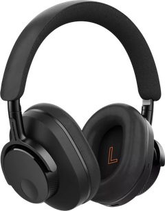 Sort Cambridge Audio Melomania P100 SE over-ear hovedtelefoner i sort, mat plast med læderimitation ørepuder, set fra venstre trekvartvinkel