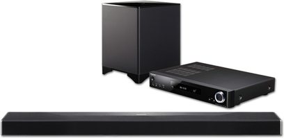 Onkyo LS7200 soundbar og trådløs subwoofer, set forfra på hvid baggrund, med fjernbetjening foran