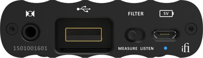 Frontvisning af en sort, bærbar iFi Audio xDSD audio-konverter med skærm, knapper, USB-C-port og hovedtelefonstik