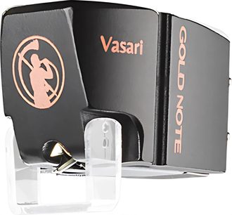 Nærbillede forfra af Gold Note Vasaris røde og sorte pladespillercelle med logo og navn på siden