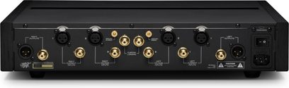 Phono předzesilovač Mofi Electronics MasterPhono černý zadní panel se vstupy XLR RCA a síťovou zásuvkou