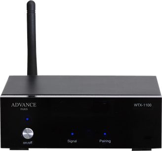 Advance Paris WTX-1100 aptX HD trådløs sender, sort, forfra, med antenne, tænd/sluk-knap og signal- og parringsindikatorer